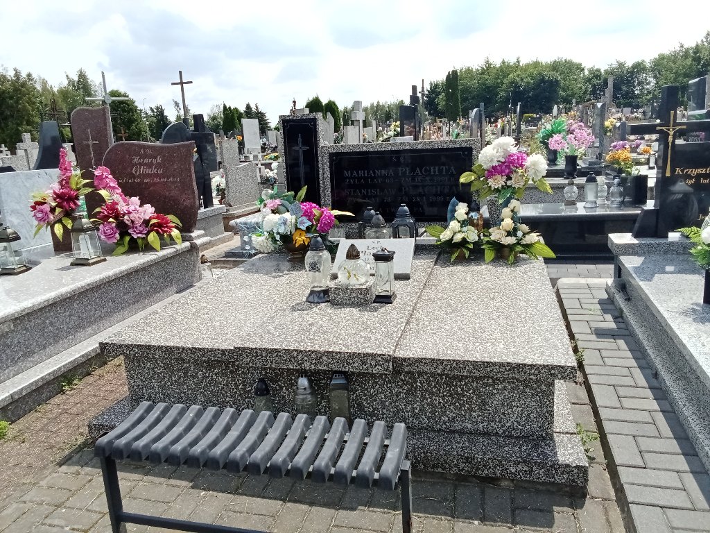 Grób Lech Płachta